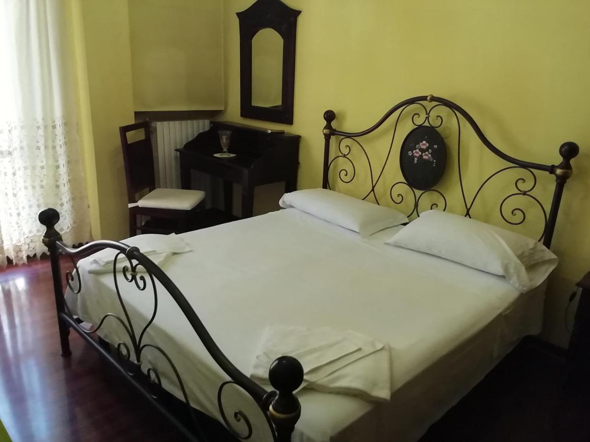 Hotel La Carina Grottaminarda Kültér fotó