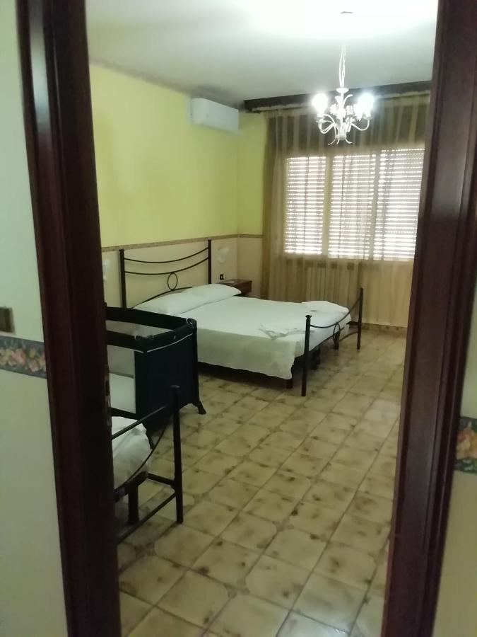 Hotel La Carina Grottaminarda Kültér fotó