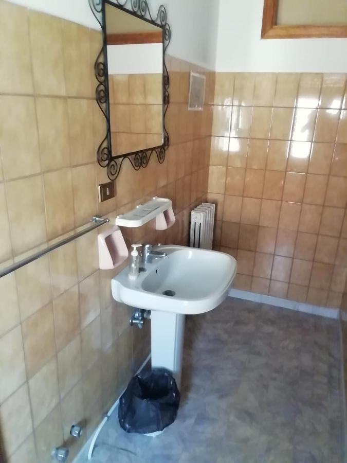 Hotel La Carina Grottaminarda Kültér fotó